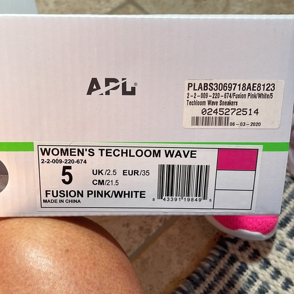 APL tech loom wave fusion pink/white Size 5 - Picture 4 of 6